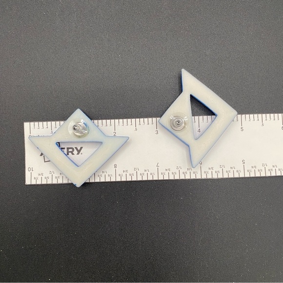 Steller 90s Vintage Mod Earrings in Bright Blue - Pierced - Picture 7 of 8